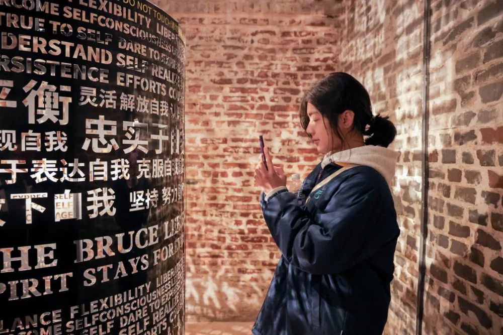 a450d07bf61349a38a2921e8961387ce.jpeg